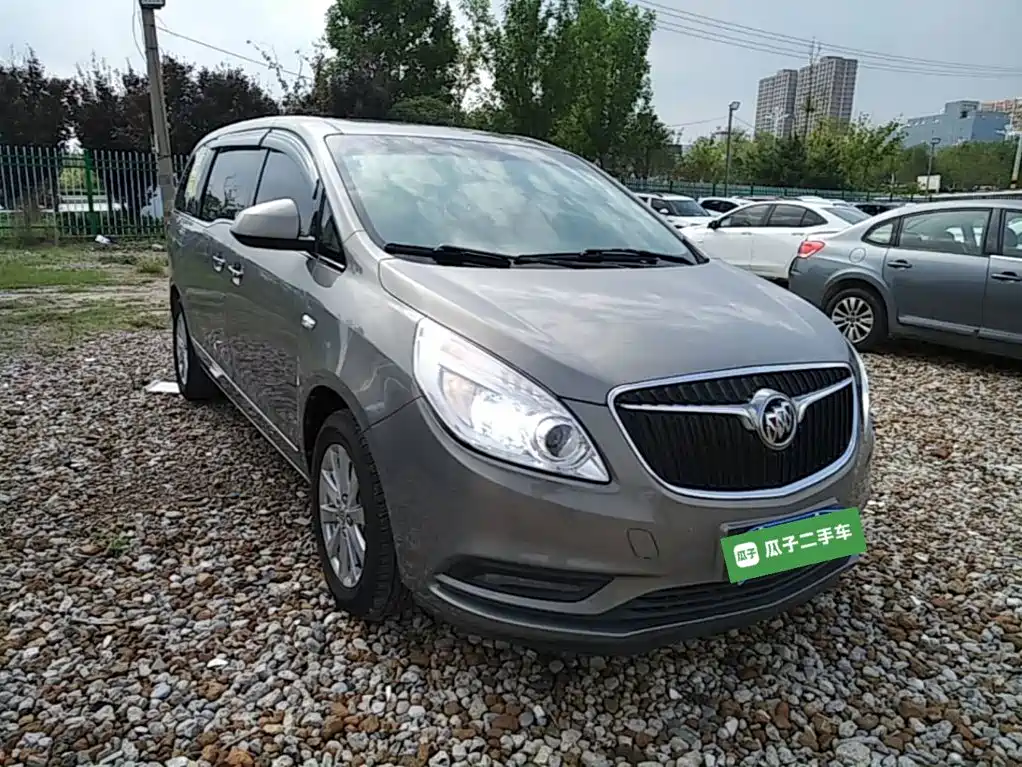 Buick GL8 — миниатюра 4