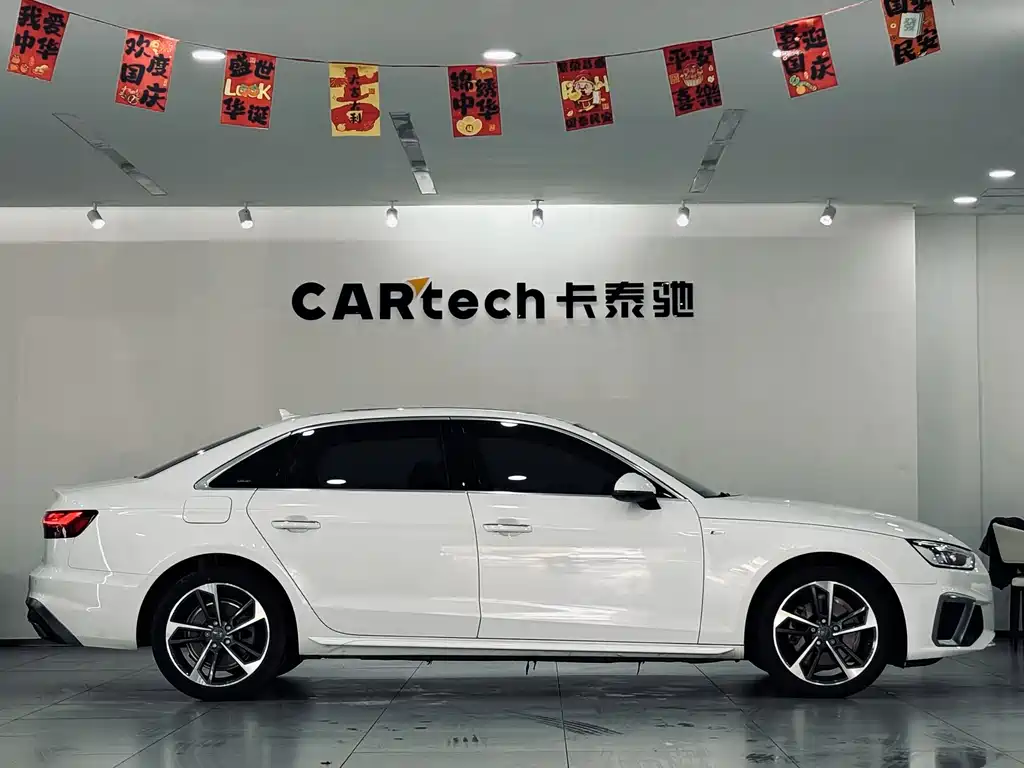 Audi A4L 2020 40 TFSI Fashion