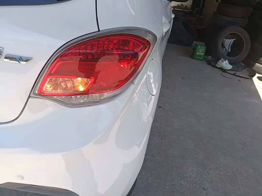 Changan EV — миниатюра 8