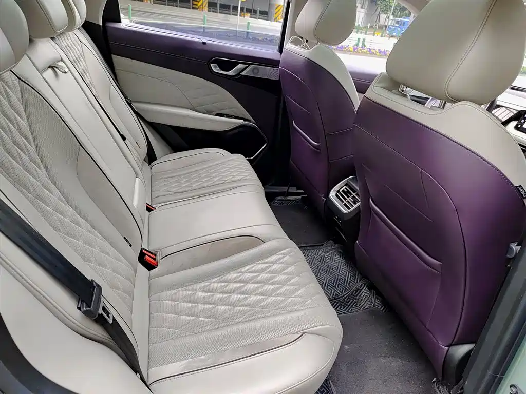 WEI PAI WEI BRAND LATTE DHT