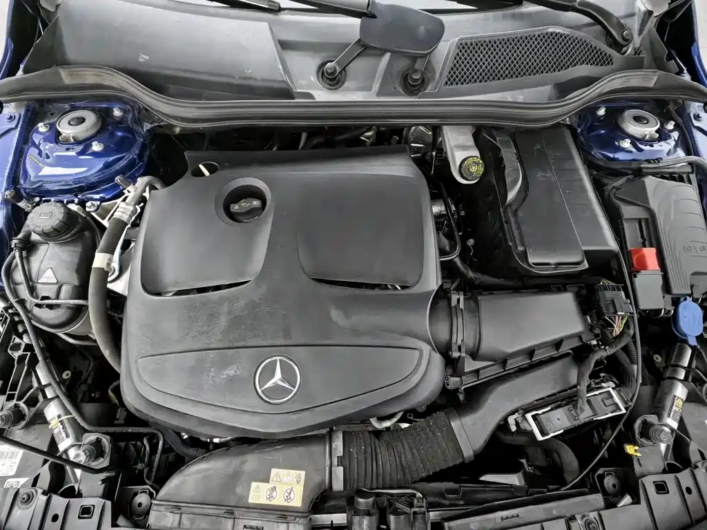 Mercedes-Benz GLA — миниатюра 6