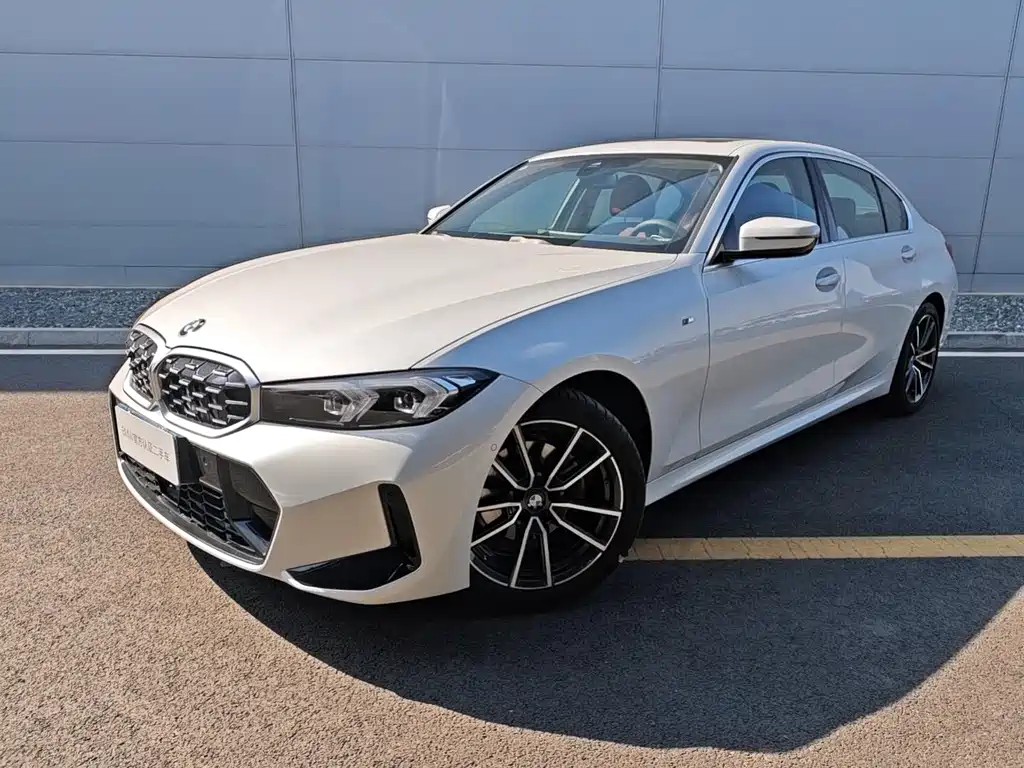 BMW 3 Series 2025