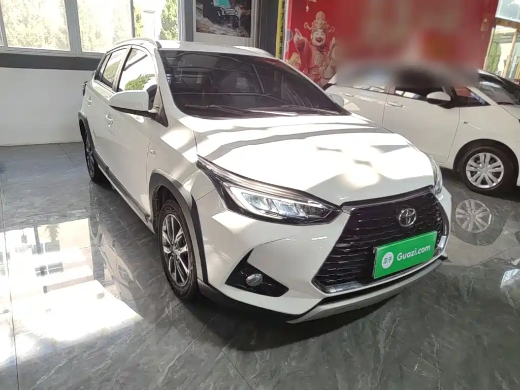 Toyota Yaris L — миниатюра 4