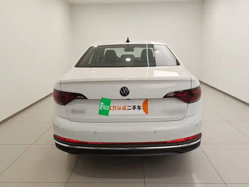 Volkswagen Sagitar 2026 3000 300TSI DSG