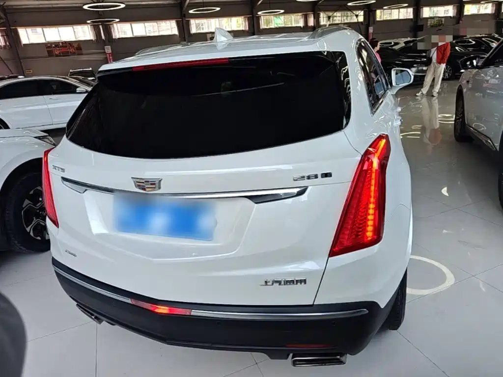 Cadillac XT5 — миниатюра 7