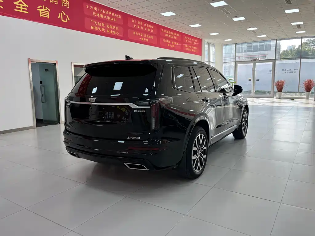 Cadillac XT6 — миниатюра 16