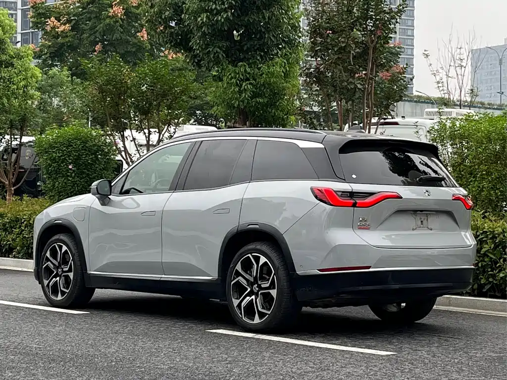 NIO ES8 — миниатюра 5