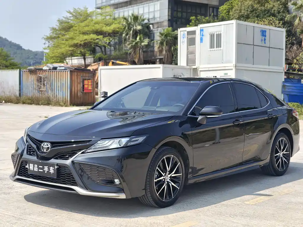 Toyota Camry 2022