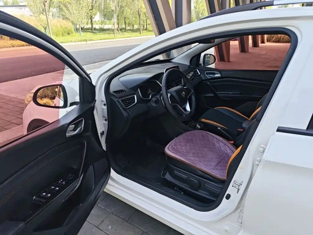 Baojun 310 — миниатюра 16