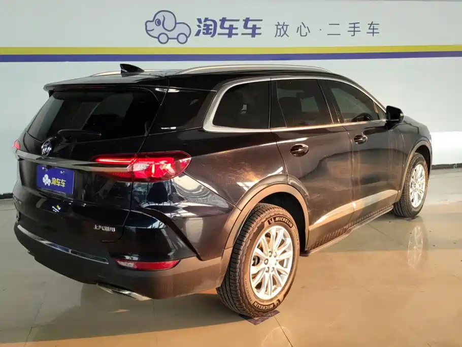 Buick Enclave — миниатюра 3