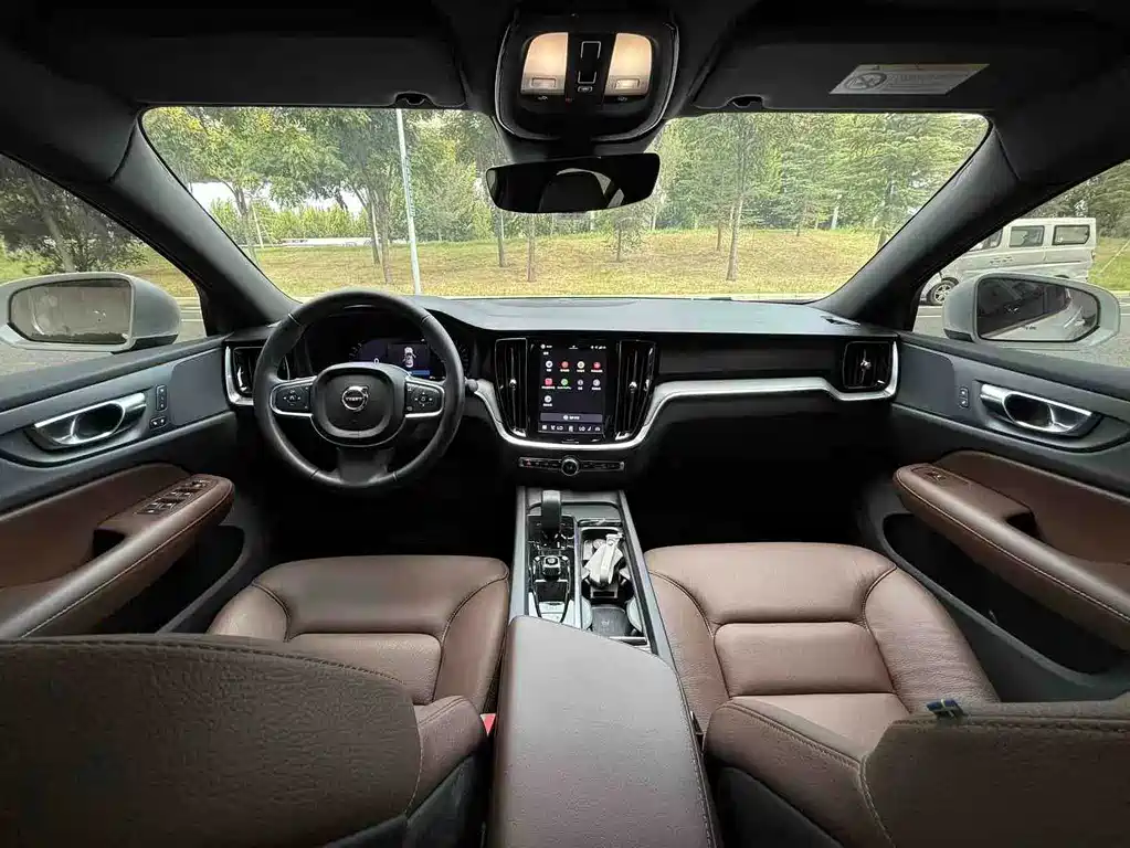 Volvo S60 — миниатюра 8