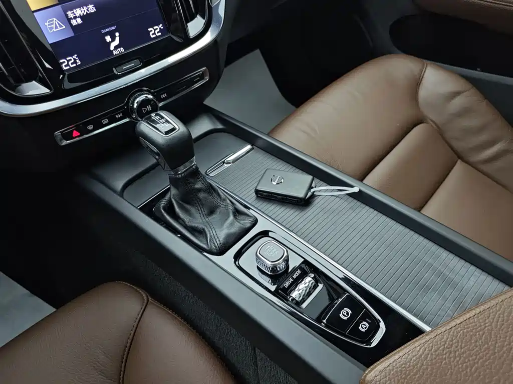 Volvo S60 — миниатюра 22