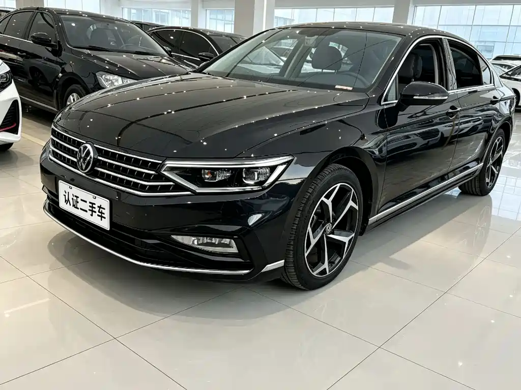 Купить Volkswagen Magotan