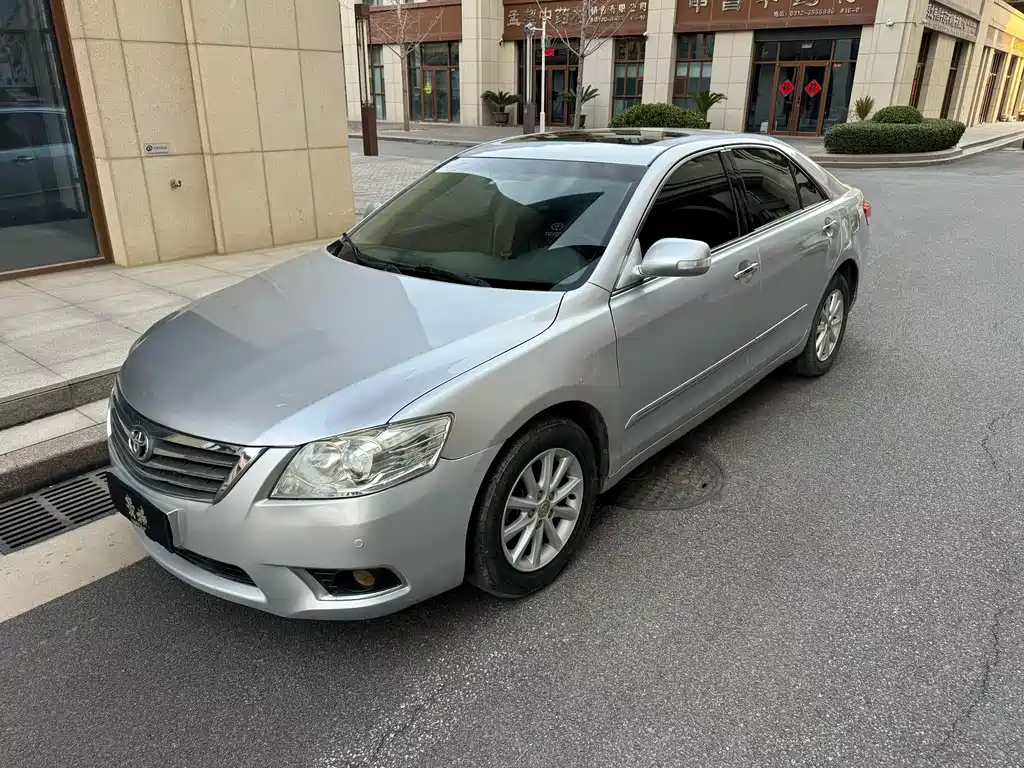 Toyota Camry 2011