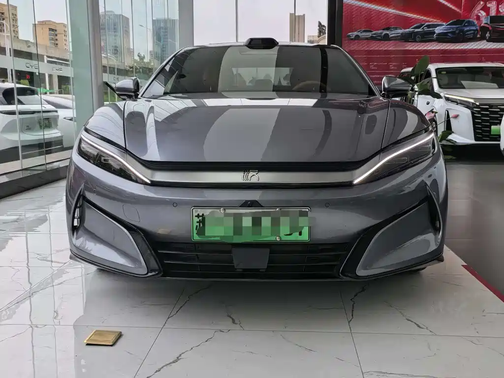 BYD Han L 2025 EV Flagship