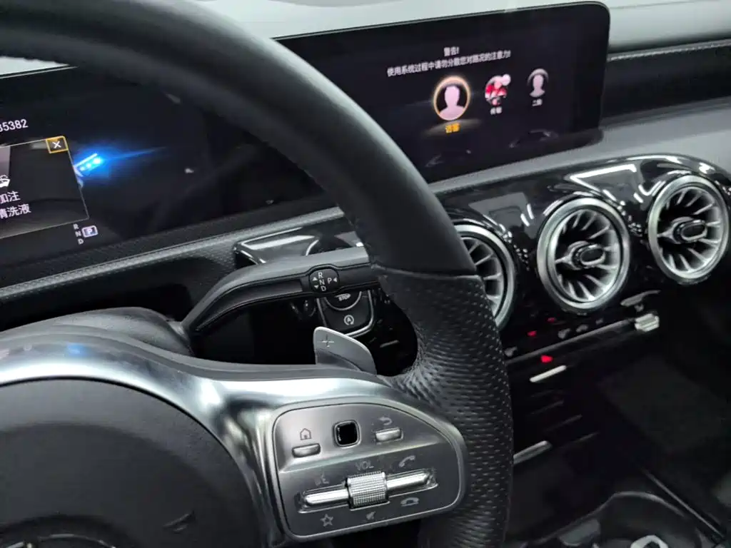 Mercedes-Benz A-Class — миниатюра 14