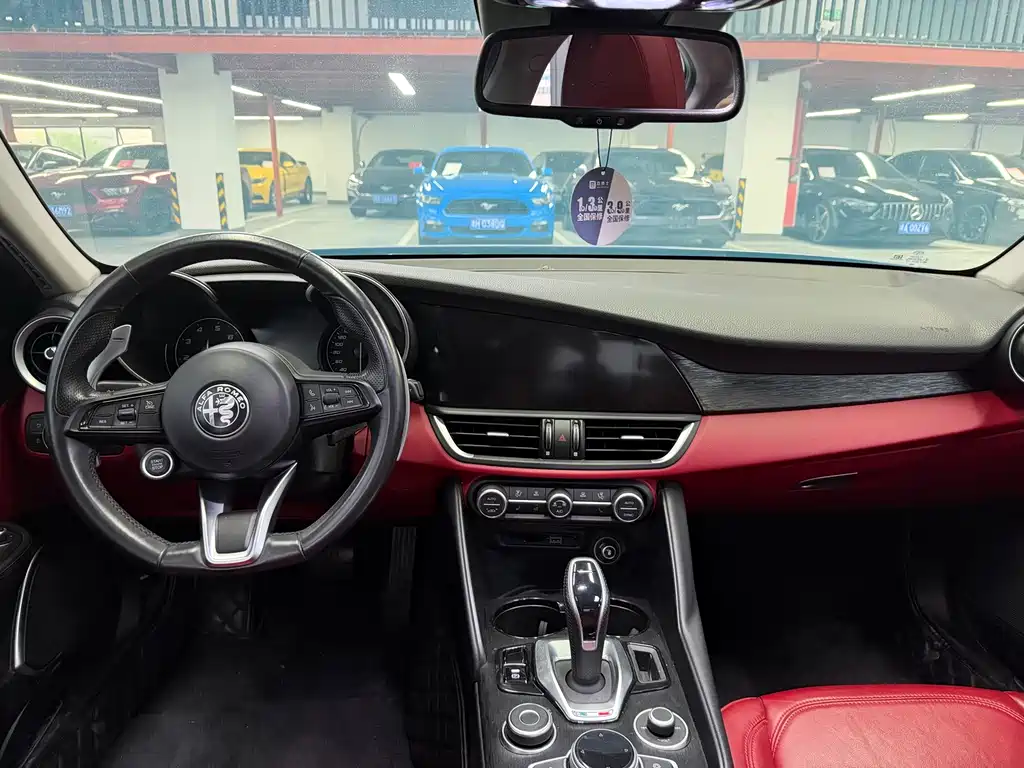 Alfa Romeo Giulia — миниатюра 6