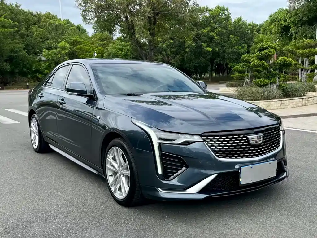CADILLAC CT4
