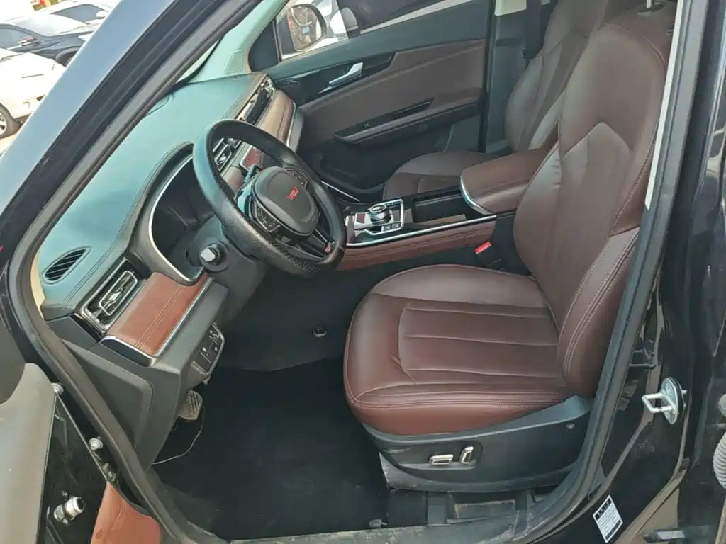 VGV U75 Plus 2.0 TGDI luxury pro 7 seats, фото 15
