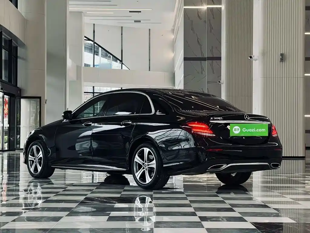 Mercedes-Benz E-Class E 2020 E 260 L Sport