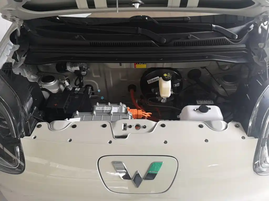 Wuling MINIEV — миниатюра 20