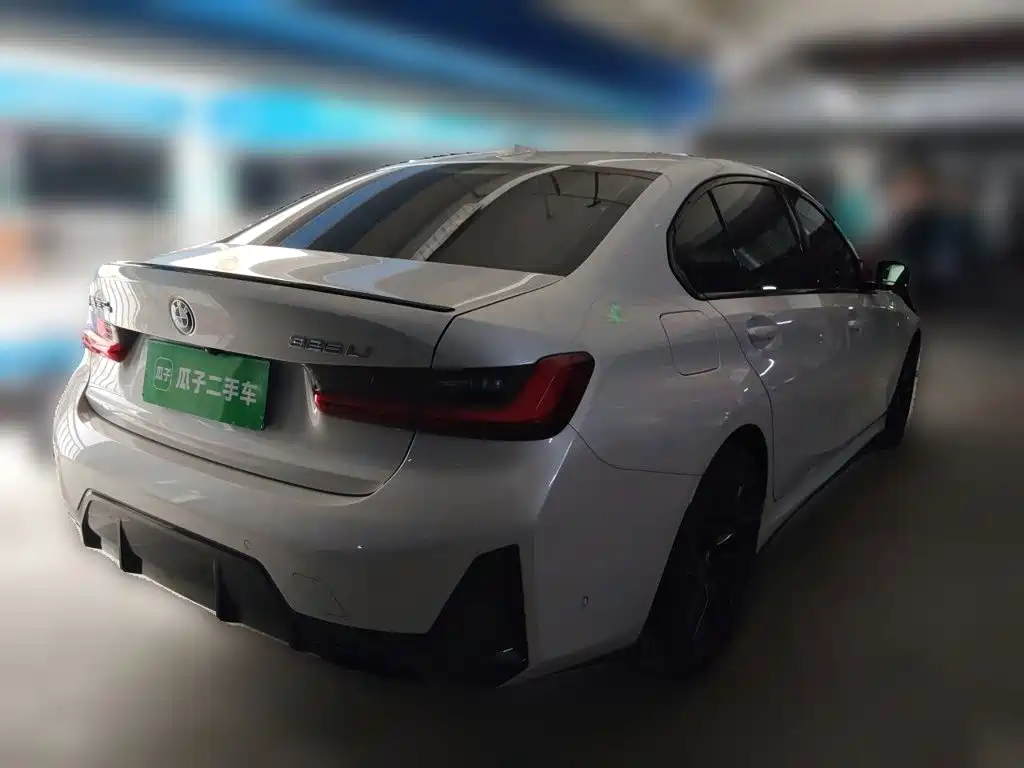 BMW 3 Series — миниатюра 4