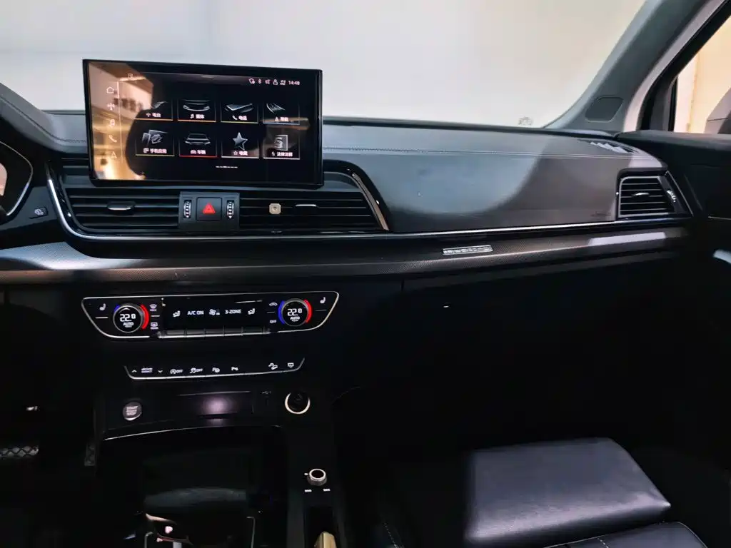 Audi Q5L — миниатюра 14