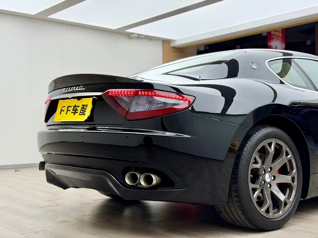 Maserati GranTurismo 2007 4.2L Standard