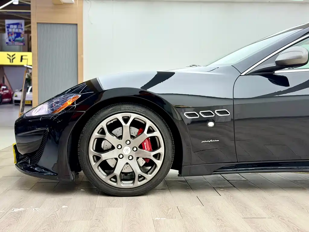 Maserati GranTurismo 2007 4.2L Standard