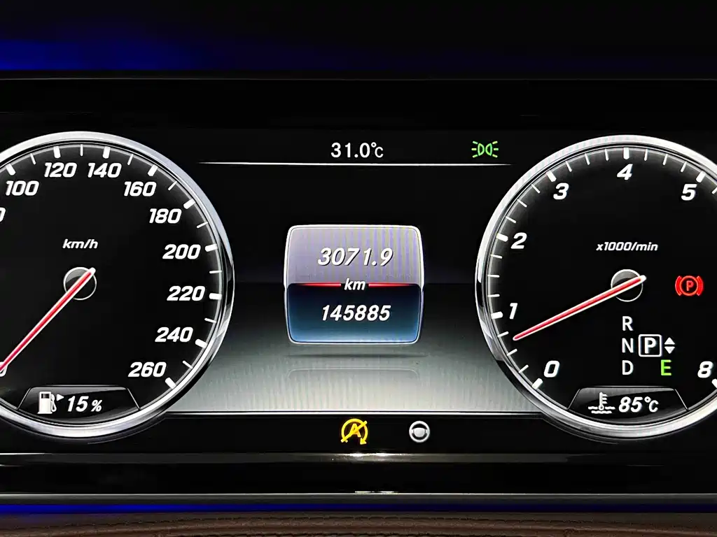Mercedes-Benz S-Class — миниатюра 4