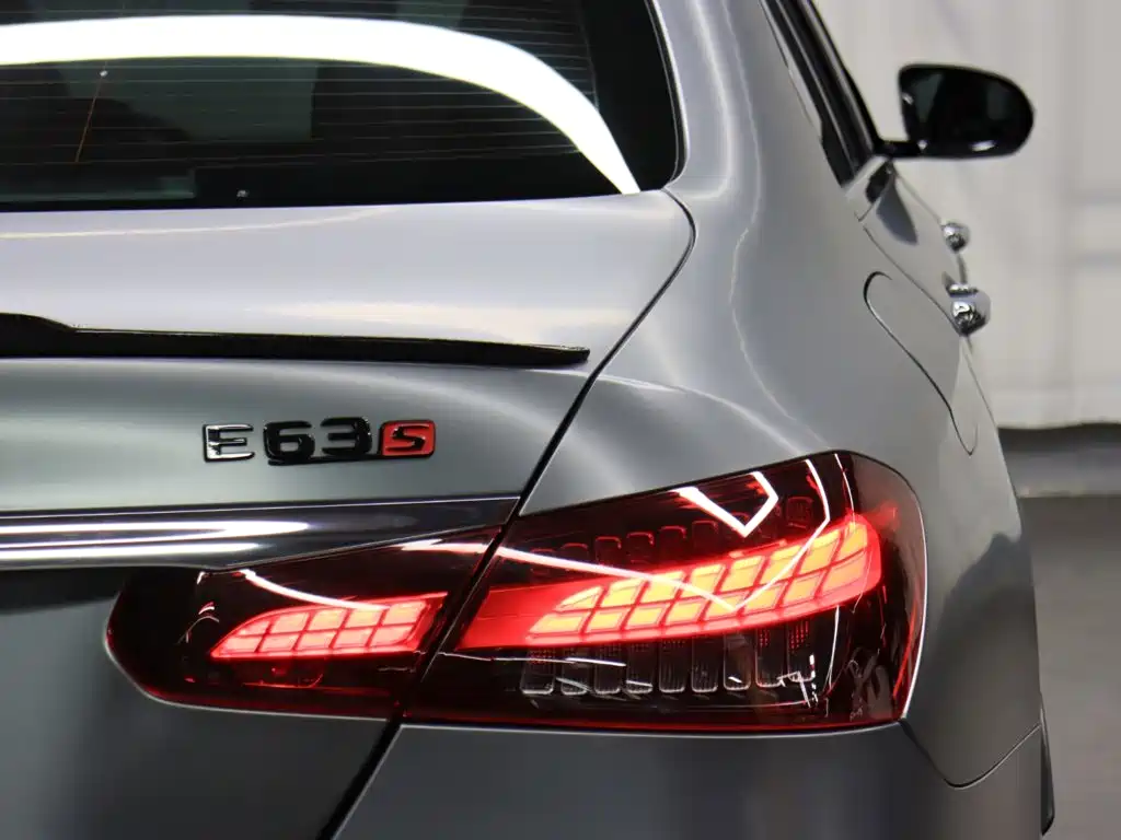 Mercedes-Benz E-Class AMG — миниатюра 29