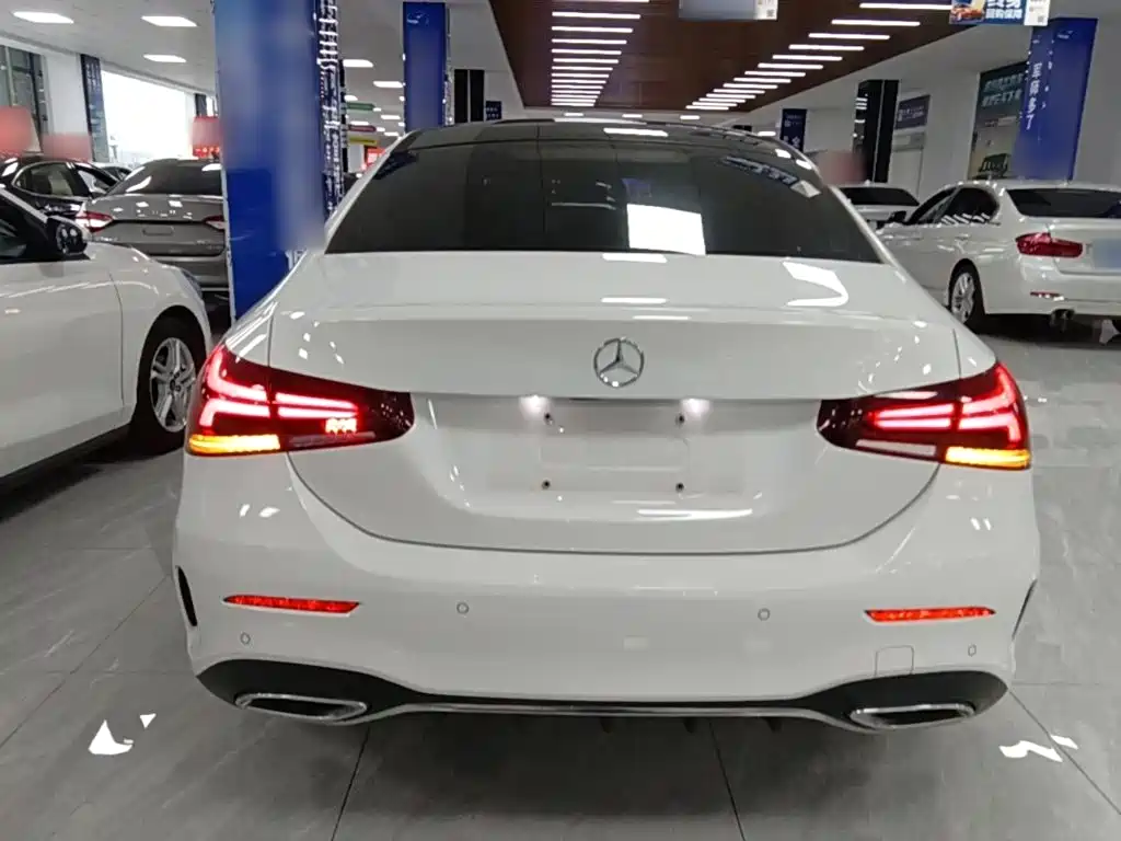 Mercedes-Benz A-Class — миниатюра 6
