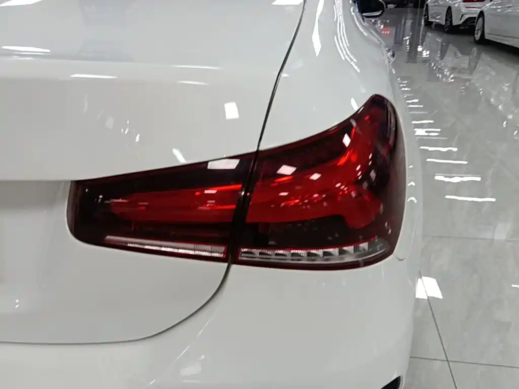 Mercedes-Benz A-Class — миниатюра 8