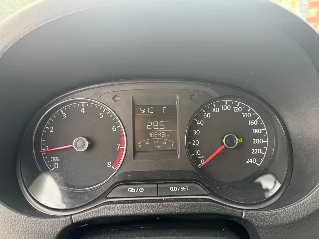 Volkswagen Polo — миниатюра 5
