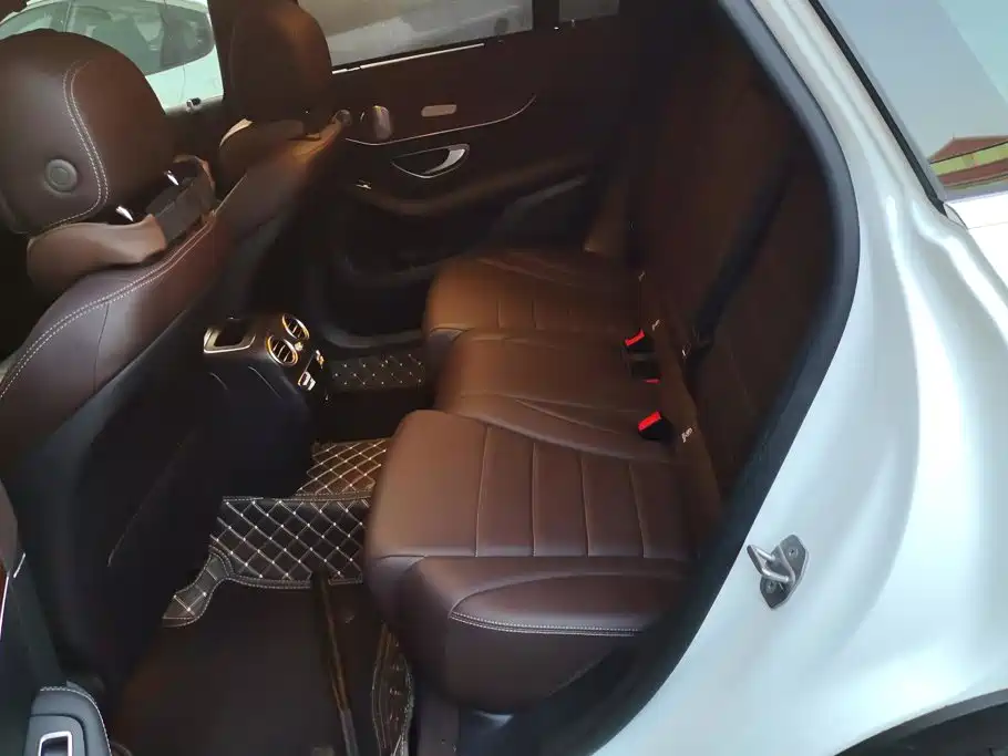 Mercedes-Benz GLC — миниатюра 11