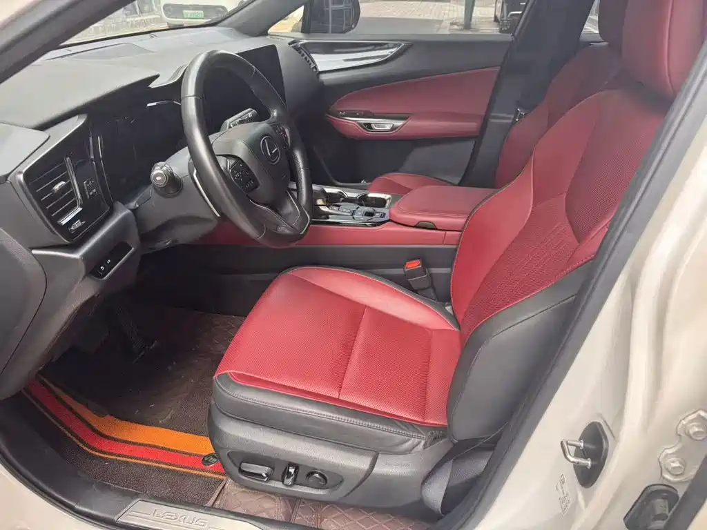 Lexus NX — миниатюра 2