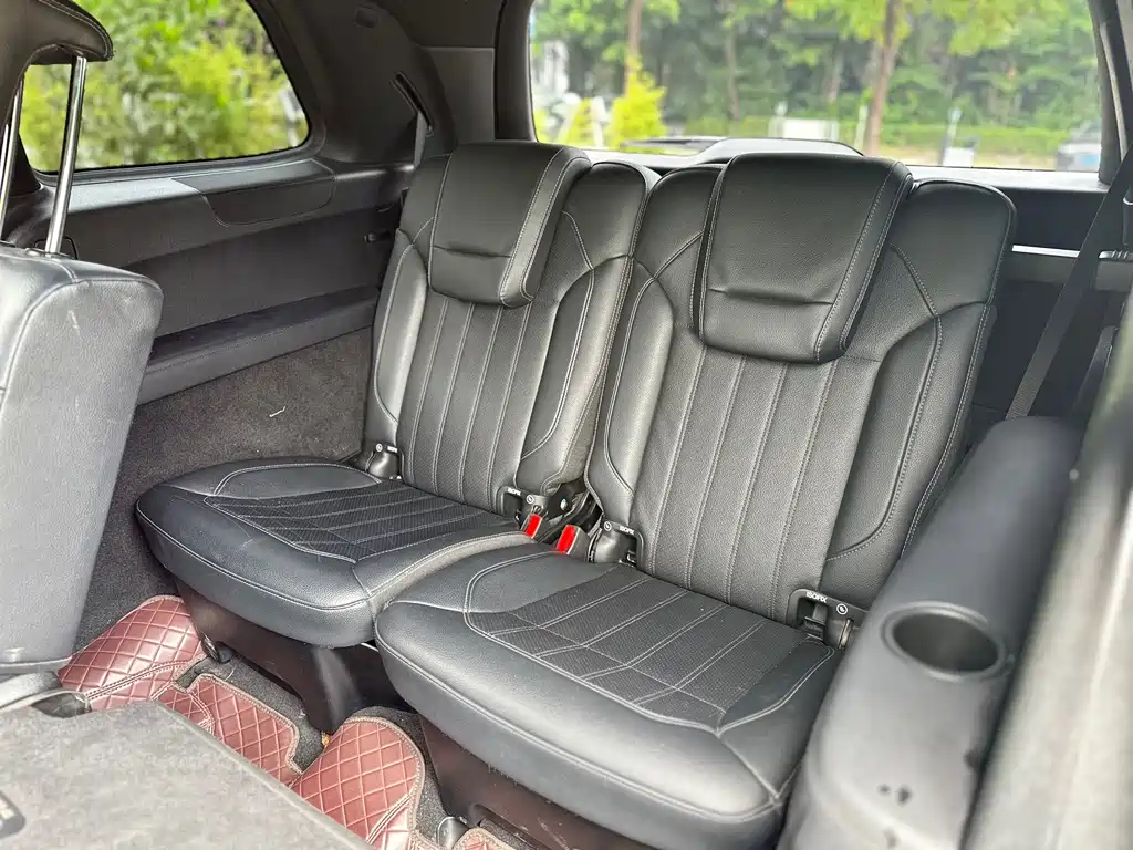 Mercedes-Benz GLS — миниатюра 11