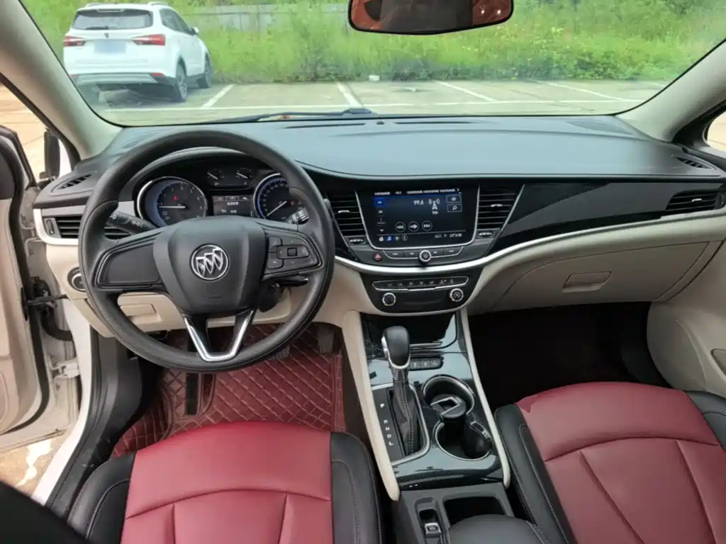 Buick Verano — миниатюра 10