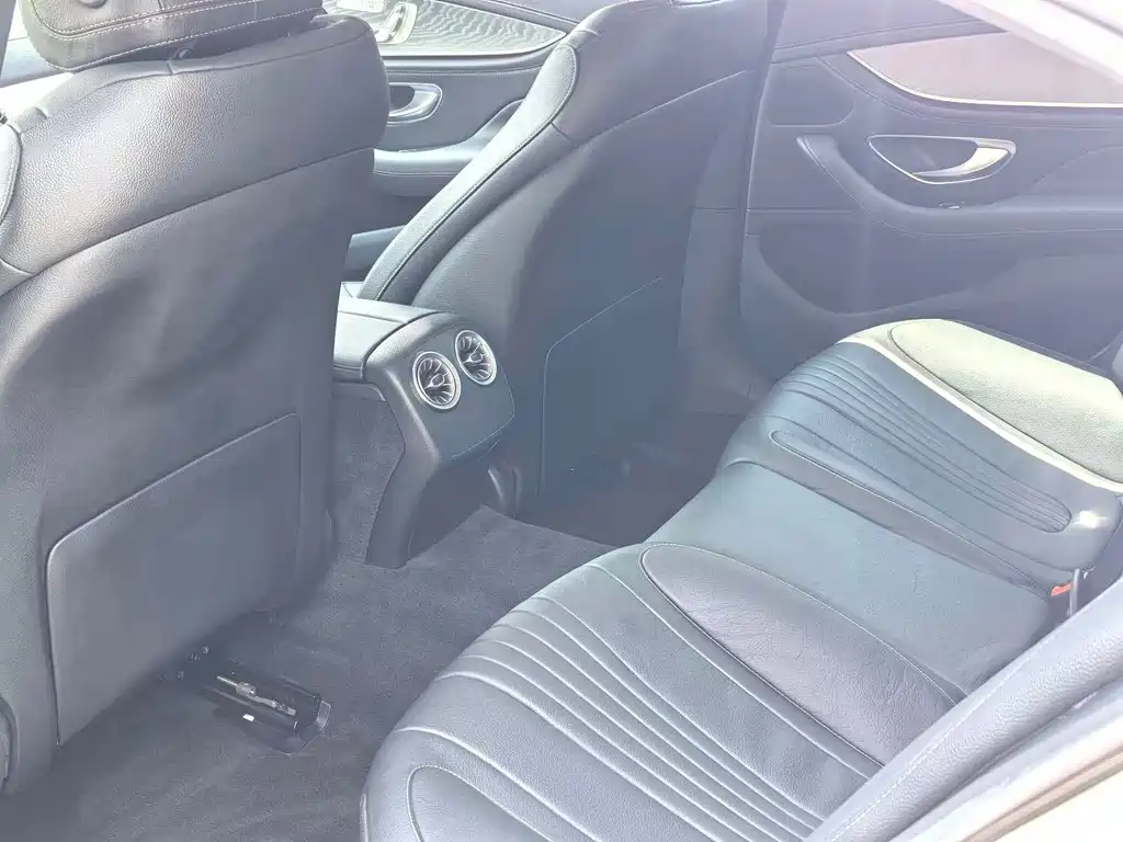 Mercedes-Benz CLS — миниатюра 4