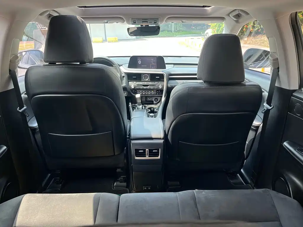 Lexus RX — миниатюра 23