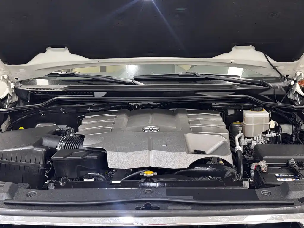 Toyota Land Cruiser 2017 4.6L