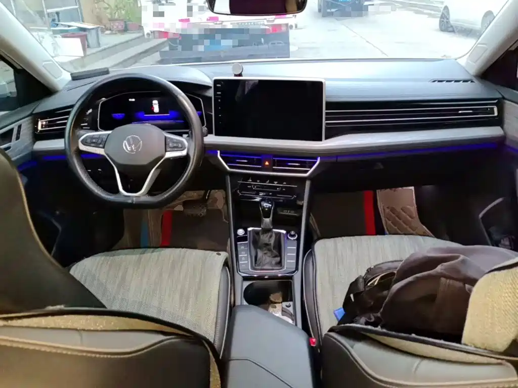 Volkswagen Sagitar — миниатюра 5