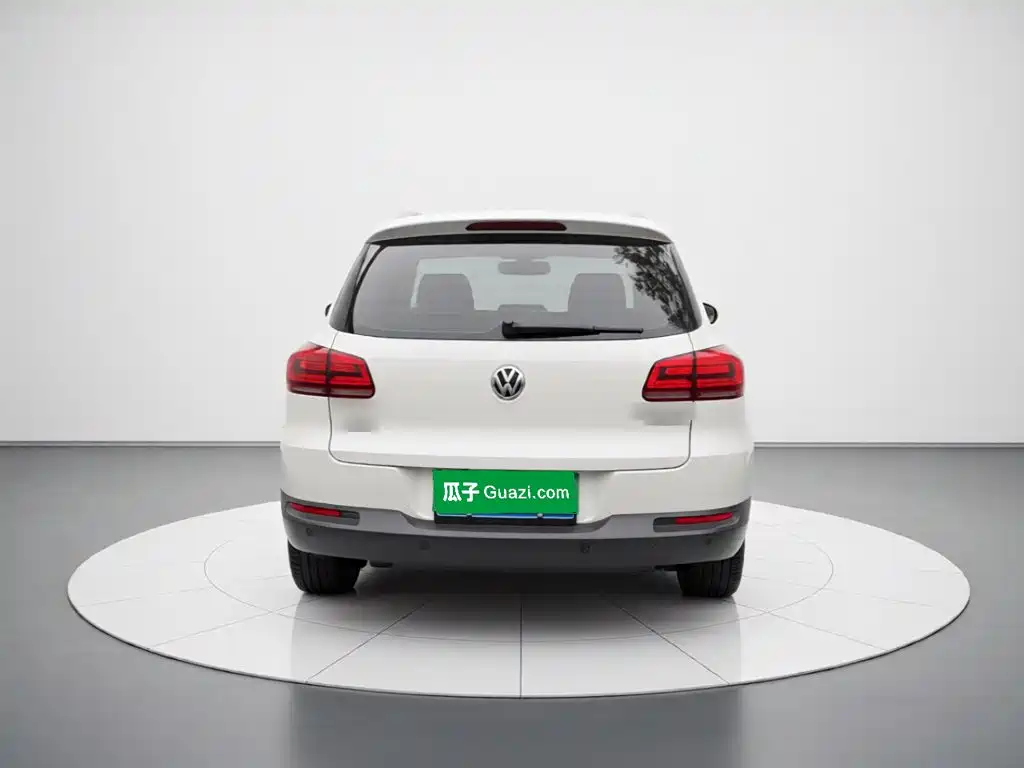 Volkswagen Tiguan — миниатюра 3