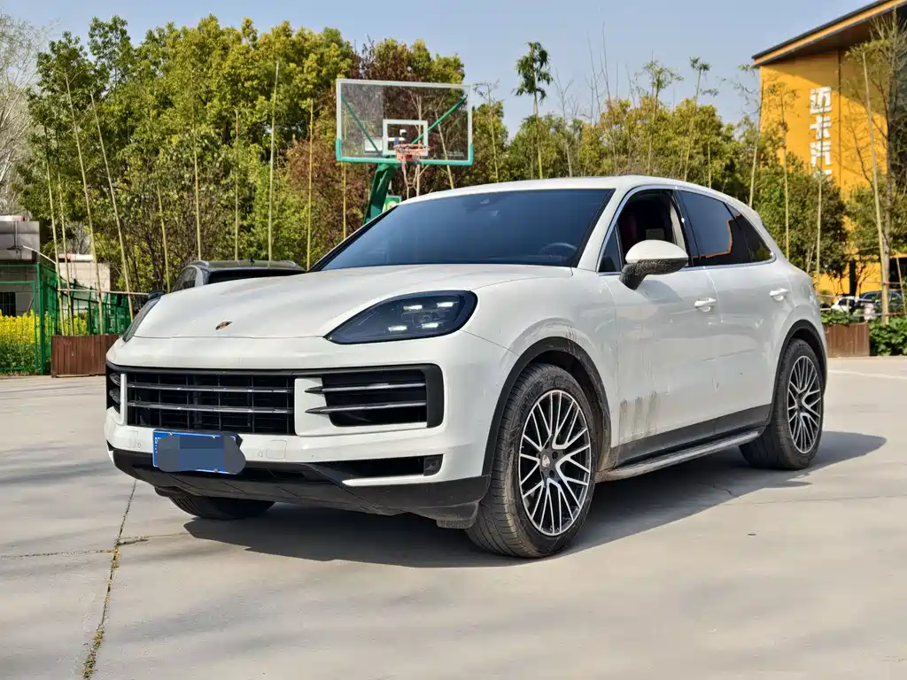 Porsche Cayenne 2024