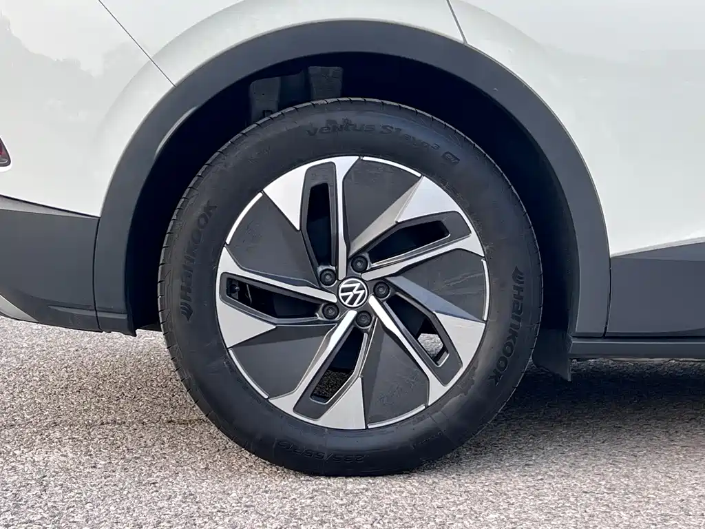 Volkswagen ID.4 Crozz — миниатюра 23