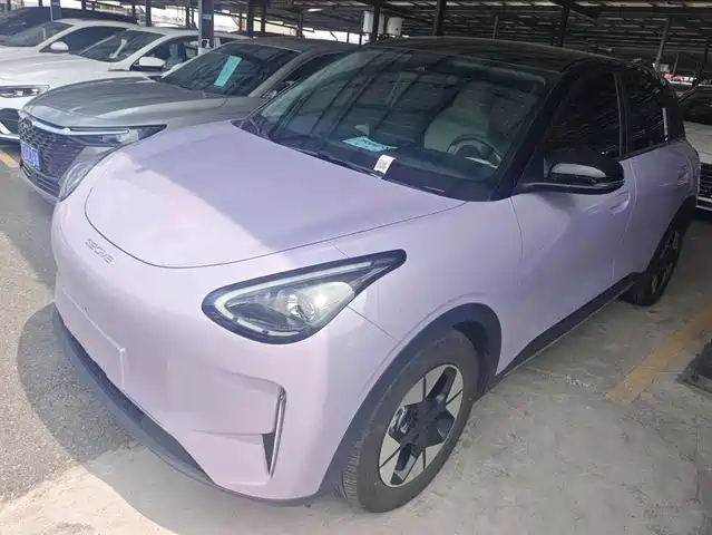 2025 Geely Xingyuan