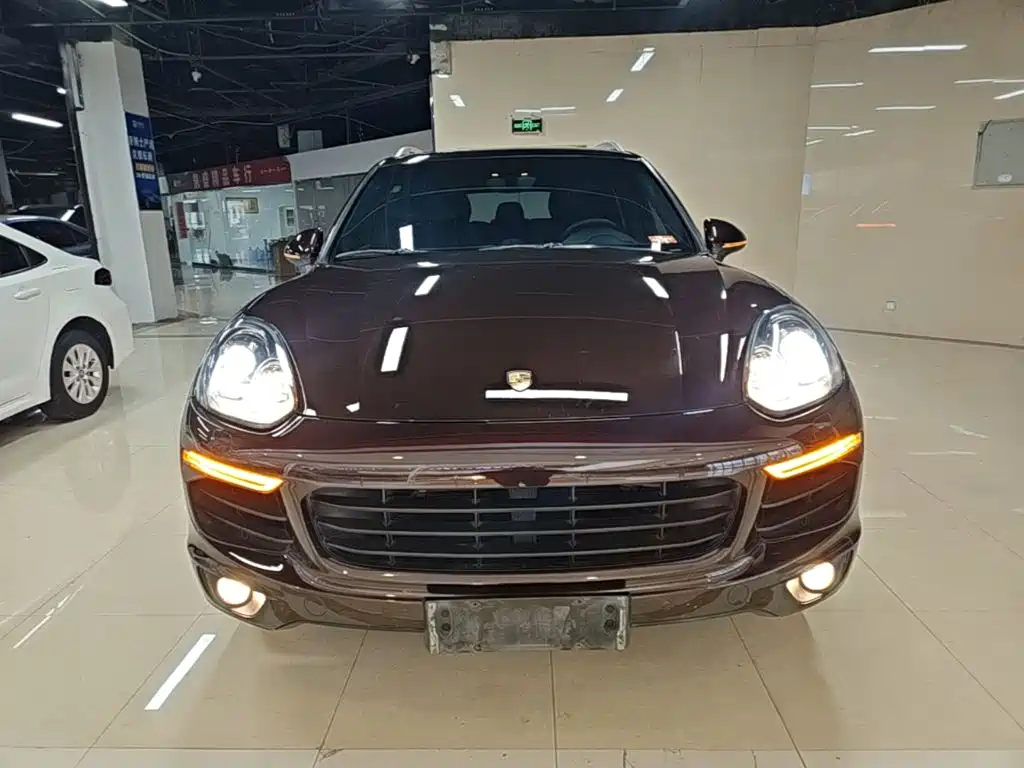 Porsche Cayenne 2016 Cayenne Platinum Edition 3.0T