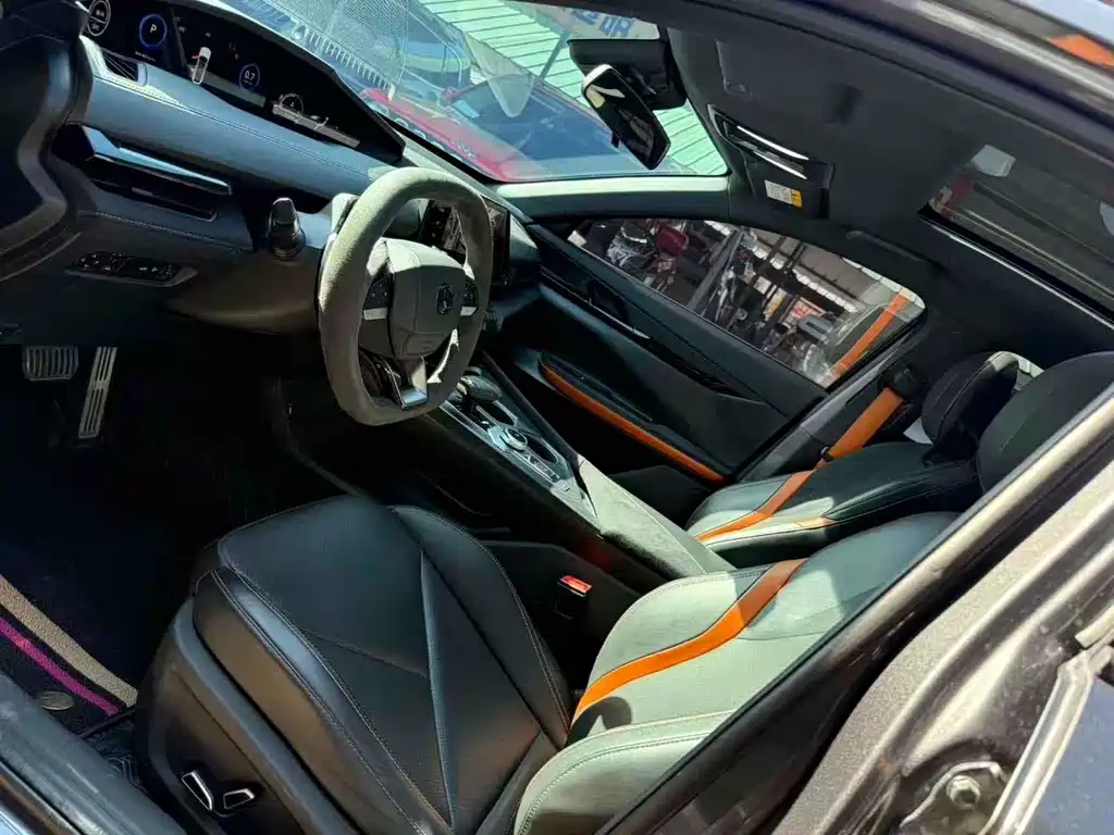 Changan UNI-V 2022 1.5T Sport