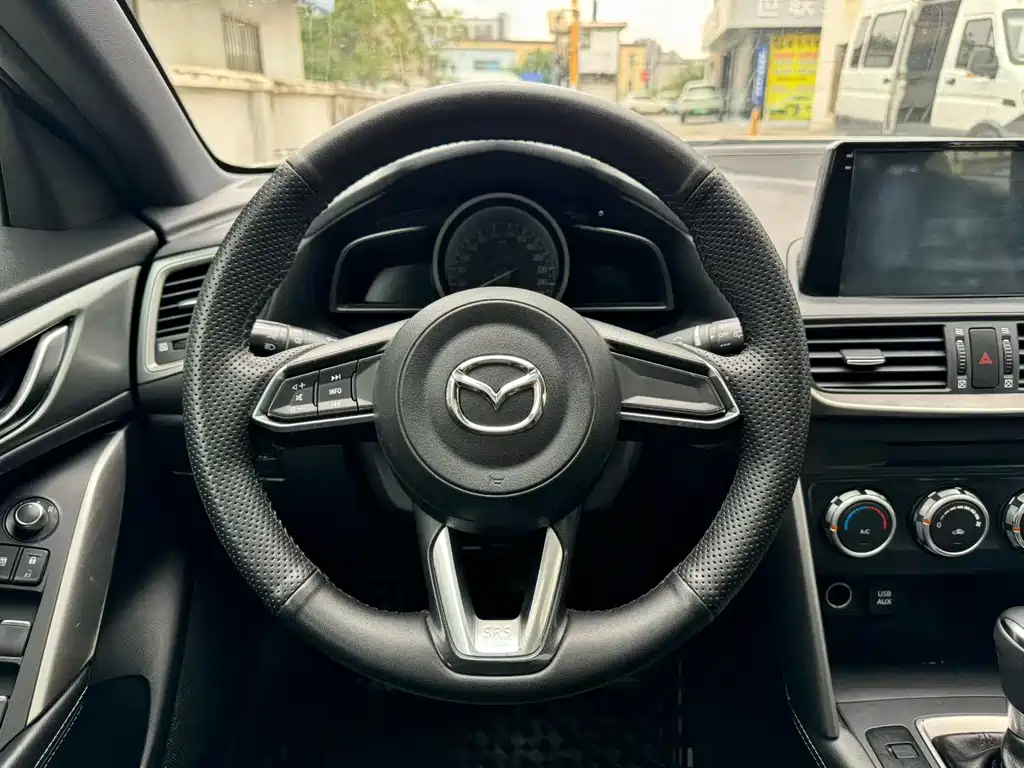 Mazda CX-4 — миниатюра 7