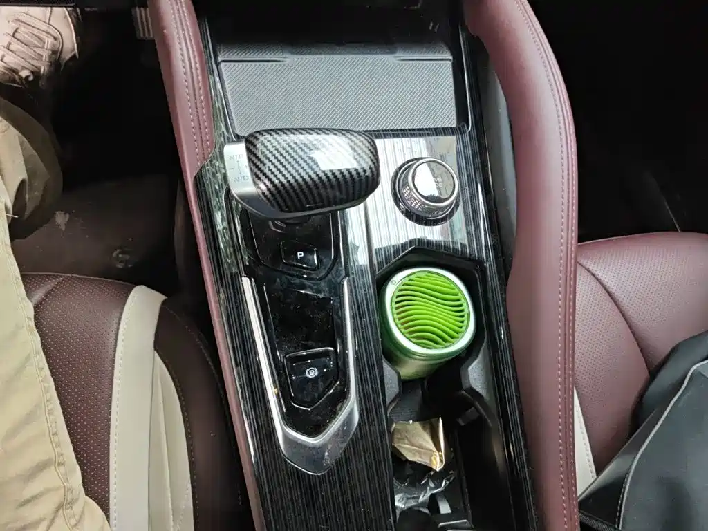 Geely Xingyue L — миниатюра 7